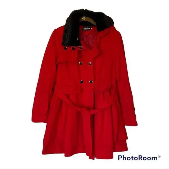 Boutique RedāDoubleāBreastedĀ Coat - Picture 2 of 3